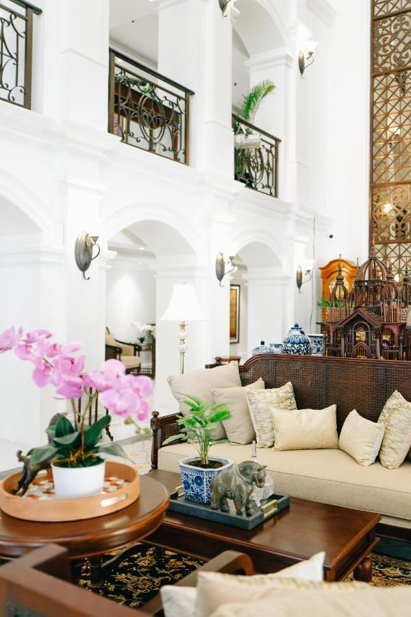 Mahalaya The Legacy Hotel Solo Extérieur photo